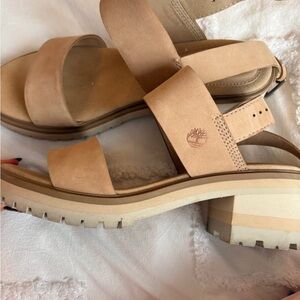 Timberland Women's Beige Strappy Sandals